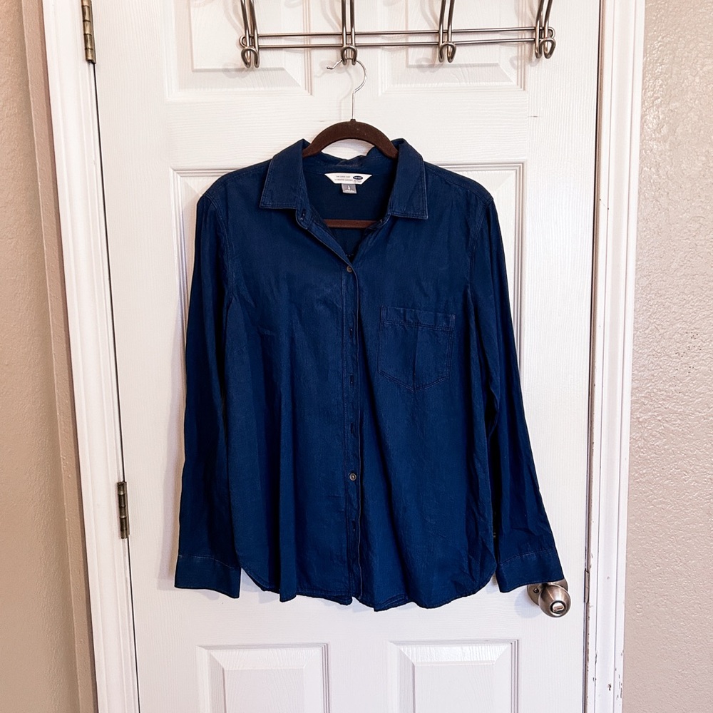 Women’s Denim Long Sleeve Shirt